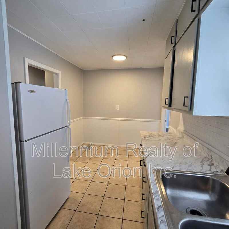 715 Kenilworth Ave - Photo 2 of 30