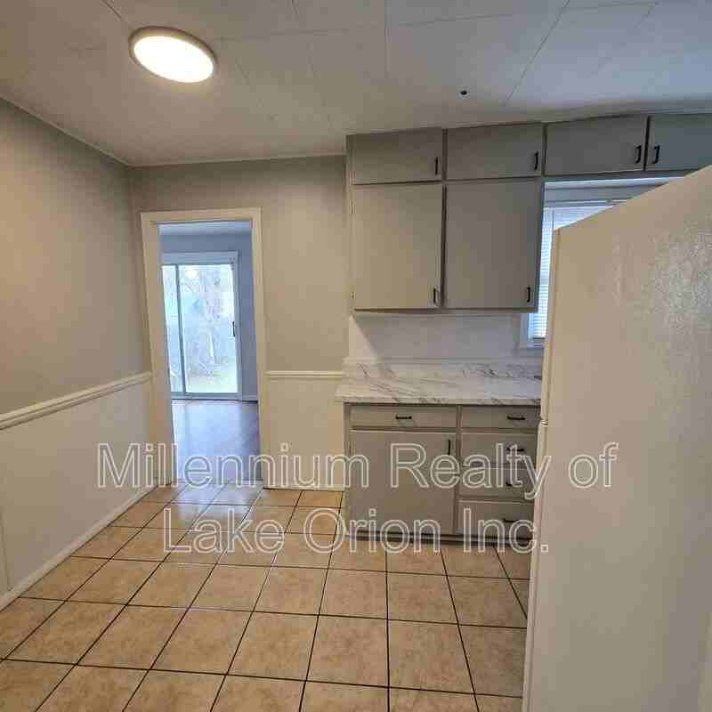 715 Kenilworth Ave - Photo 4 of 30