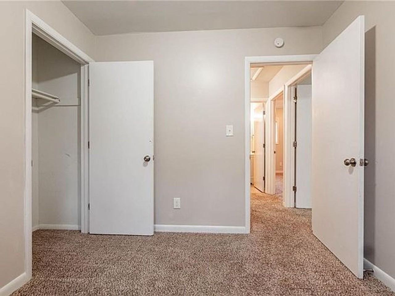 1410 Willow Dr - Photo 5 of 13