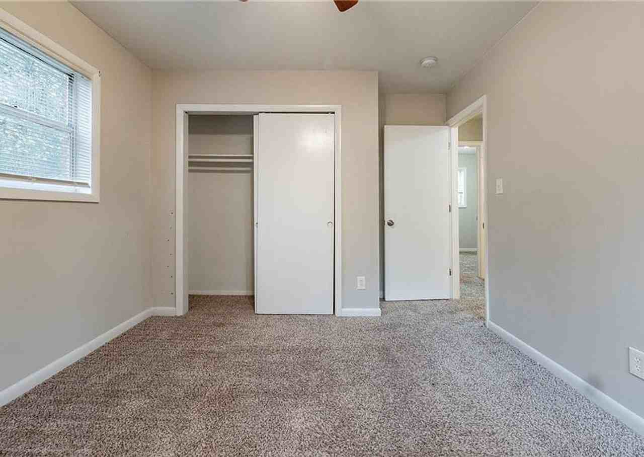 1410 Willow Dr - Photo 7 of 13