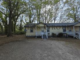 #450 - 102-104 Carter St Duplex - Photo 1 of 1
