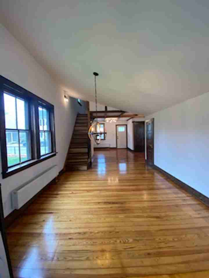 116 W Donegal St - Photo 4 of 10