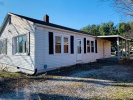 featured image of 33 Spencer Pike Rd