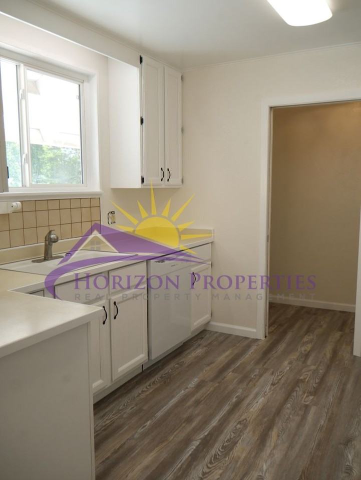 7671 Winding Way - Photo 7 of 24