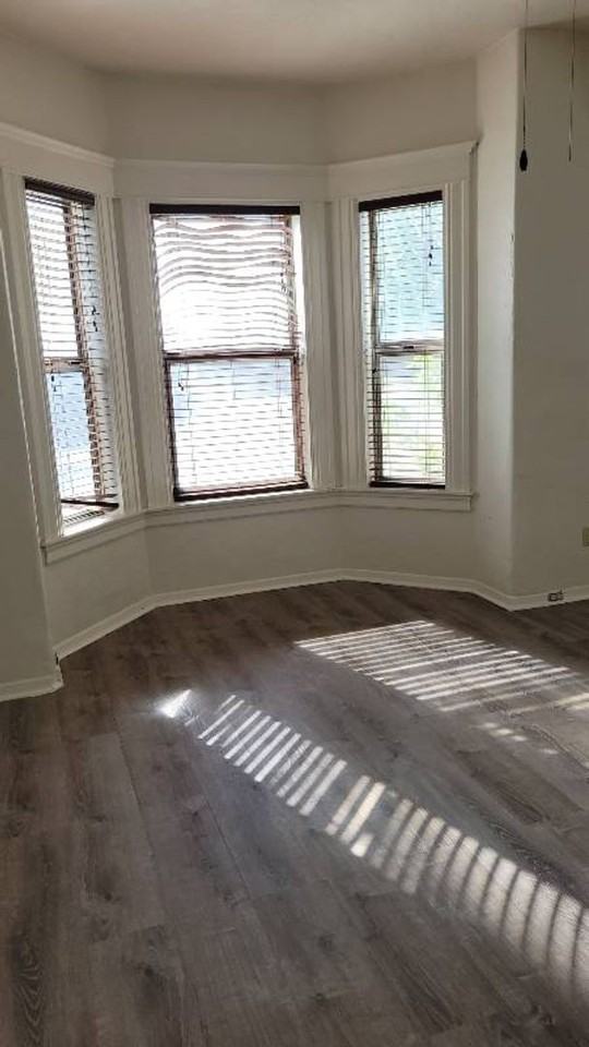 765 Plumas St - Photo 2 of 23