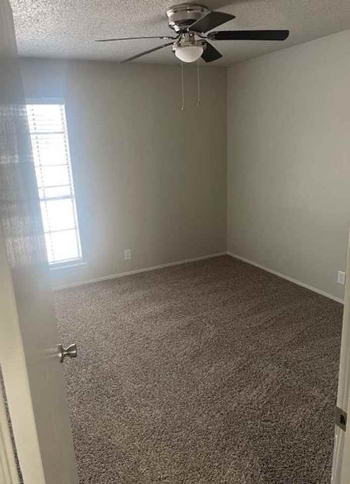 Wall Street Apartments - Photo 4 of 4