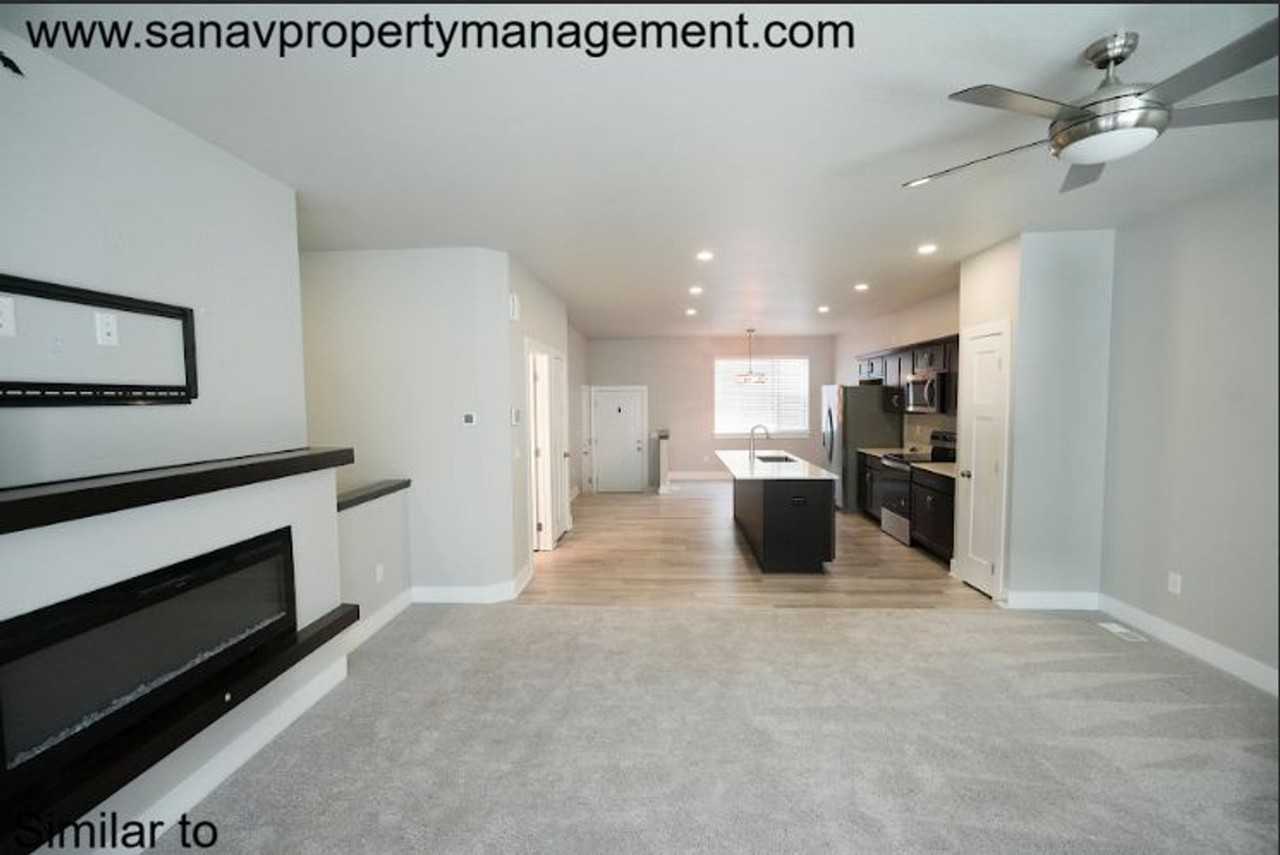 1404 Ne Polk Dr - Photo 2 of 21