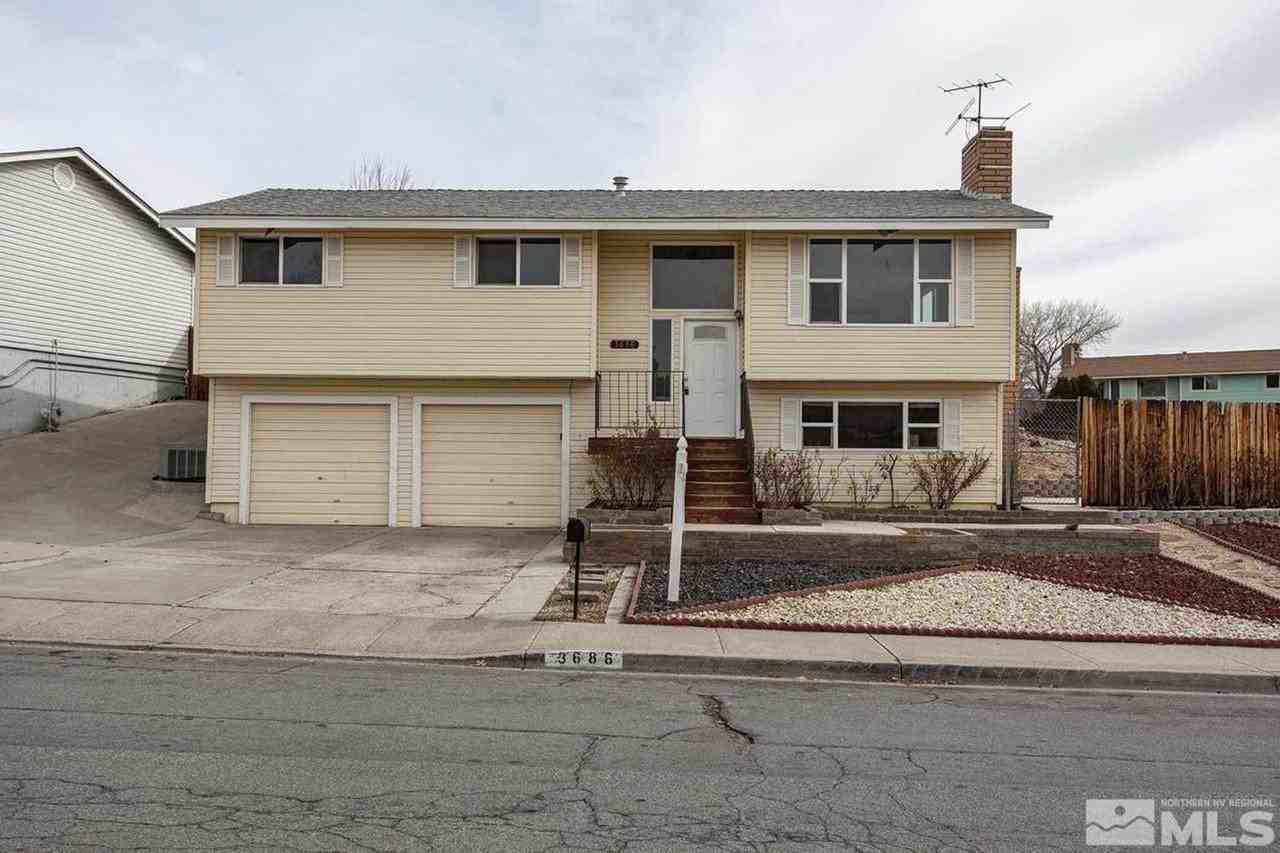 3686 4th St - Photo 2 of 23