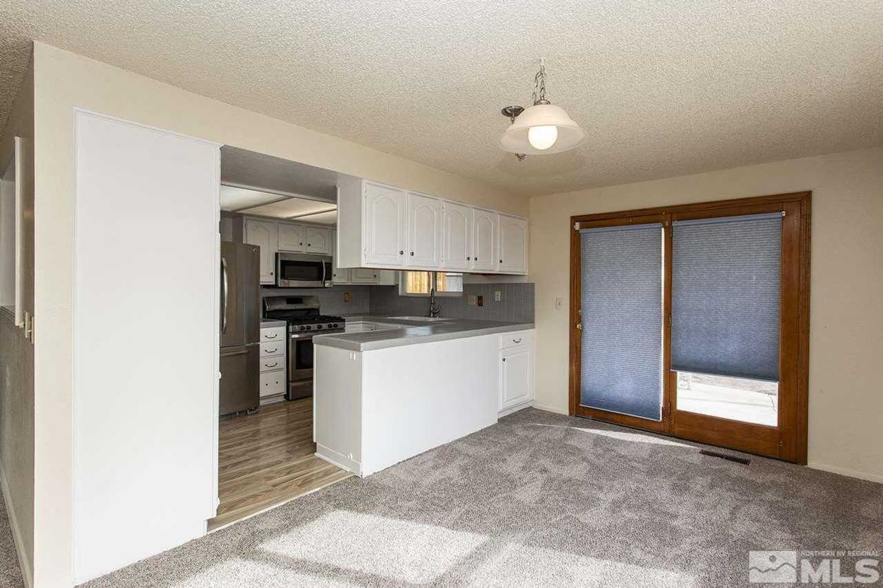 3686 4th St - Photo 4 of 23