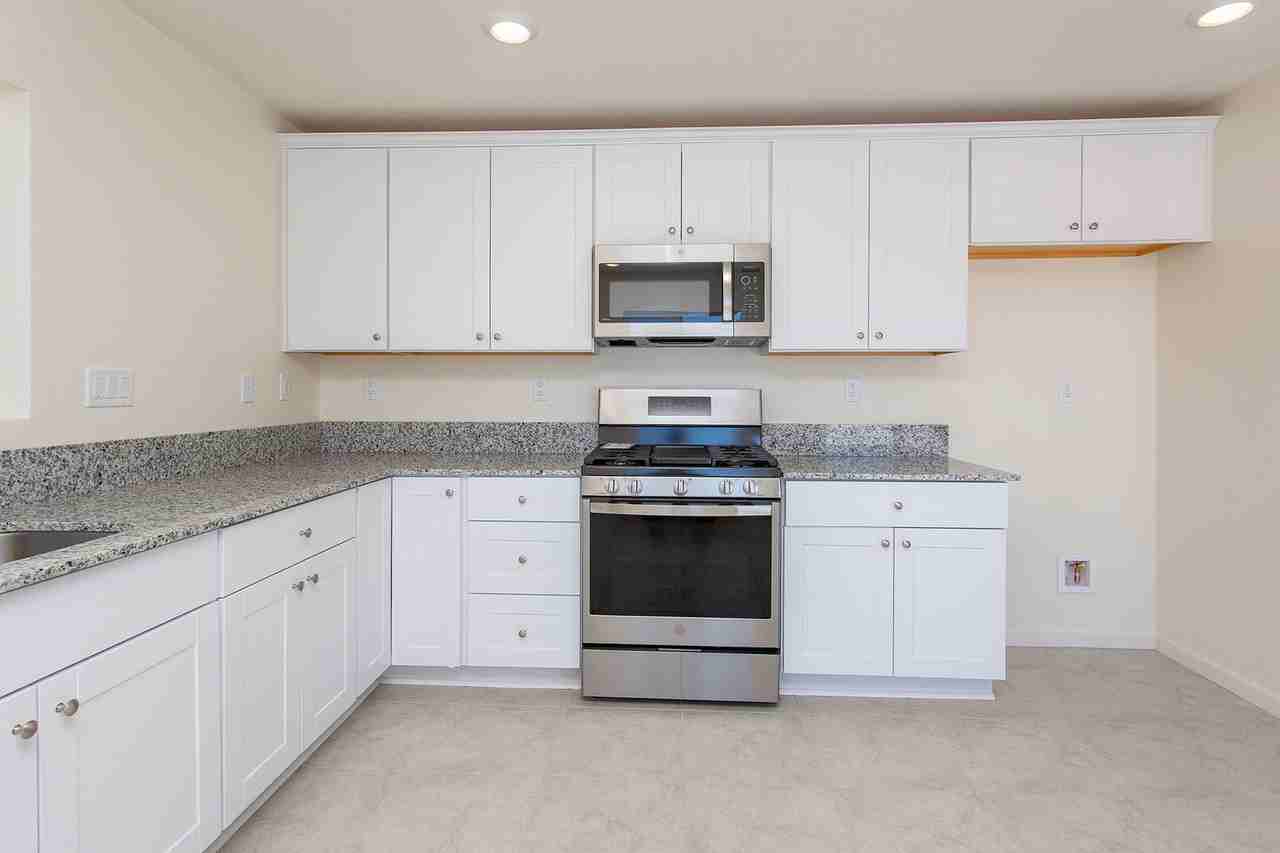 8981 Quail Falls Dr - Photo 7 of 35