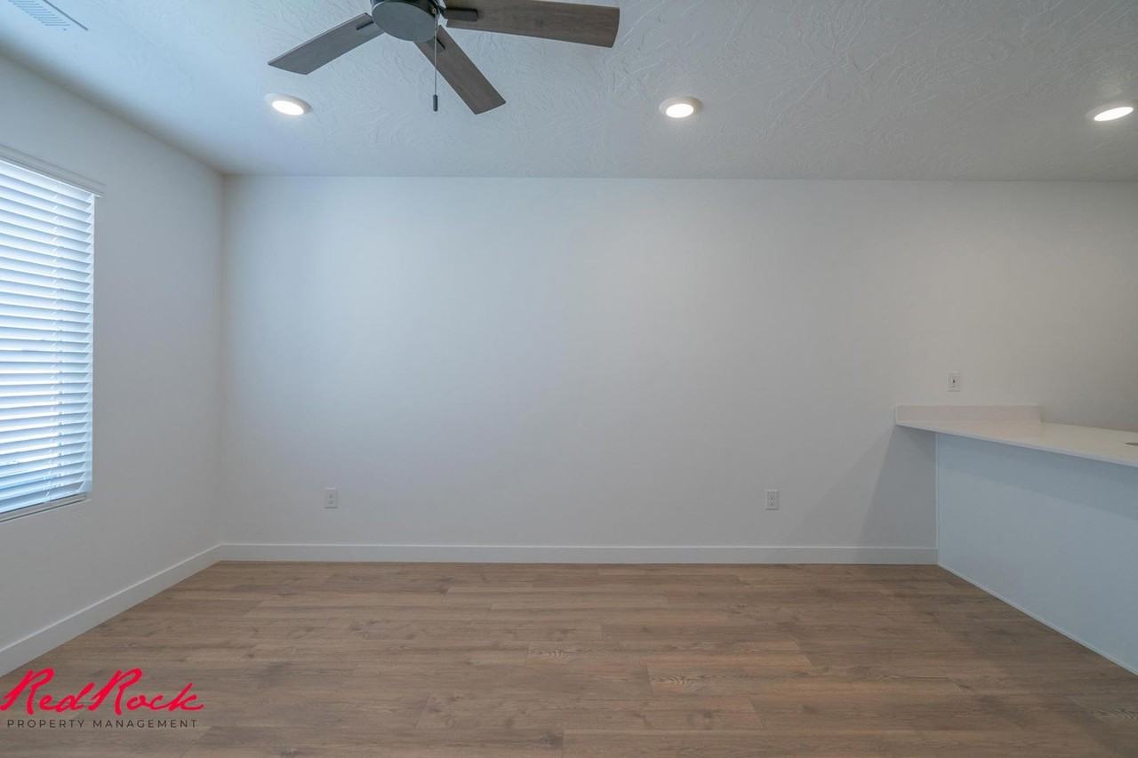 1706 S Devils Garden Ln - Photo 5 of 50