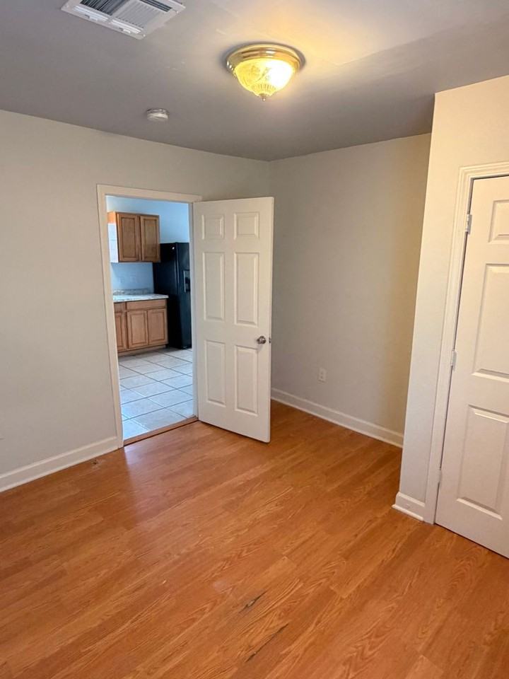 2114 Feliciana St #A - Photo 7 of 17