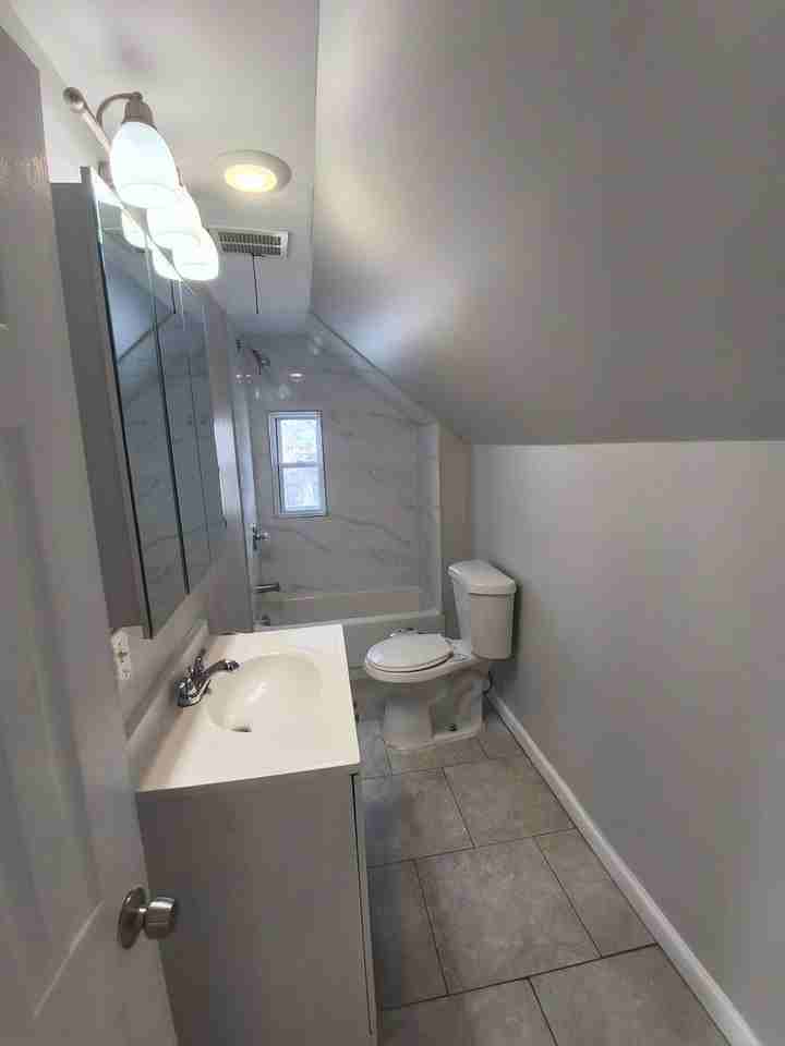 223 Cator Ave - Photo 6 of 6