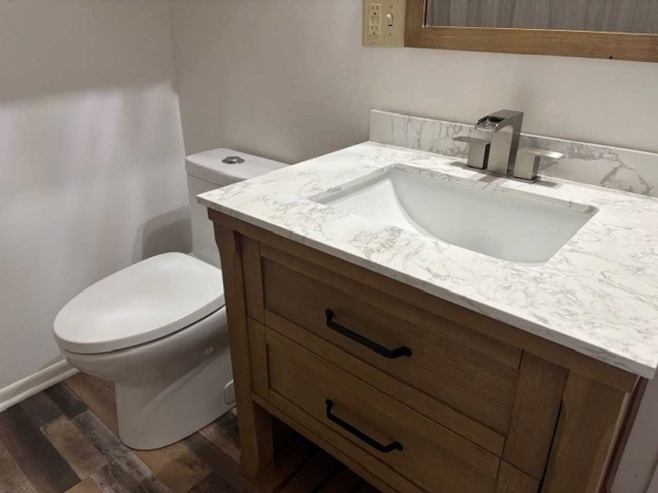 106 E Jefferson St - Photo 4 of 6