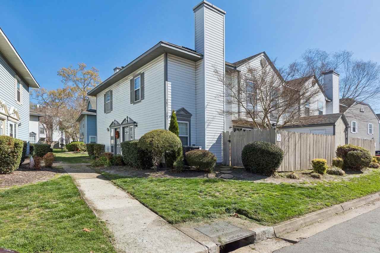 285 Ferdinand Cir - Photo 4 of 27