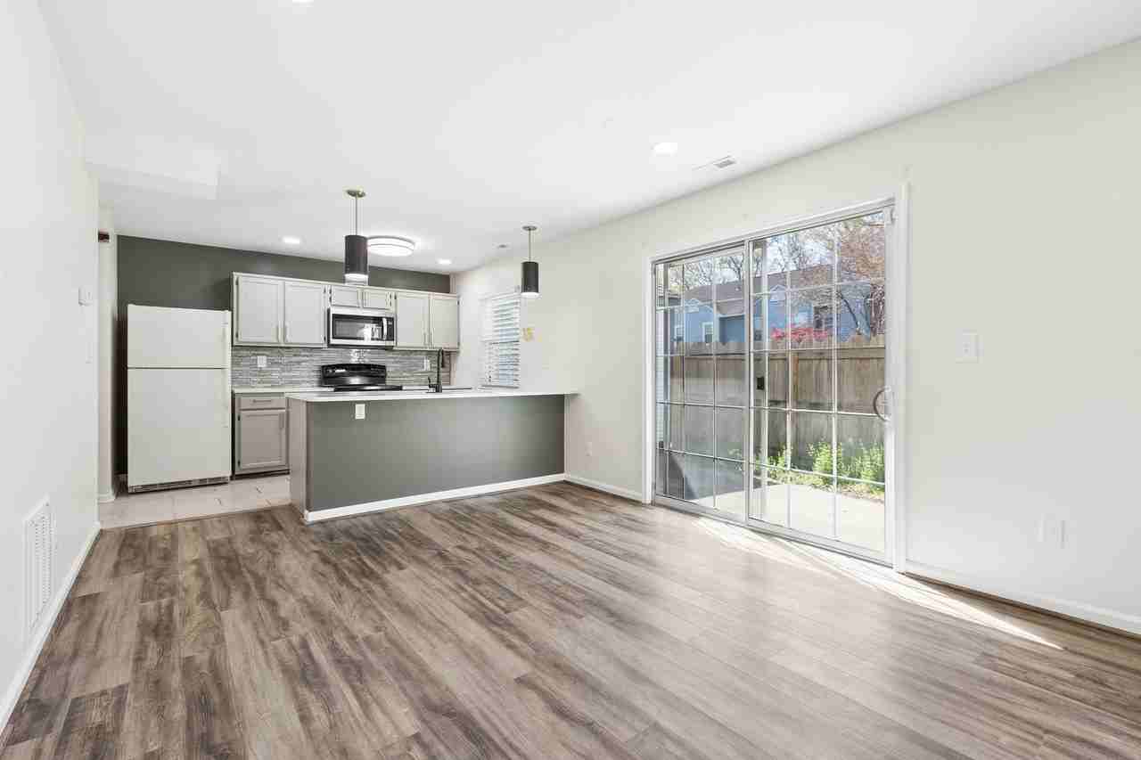 285 Ferdinand Cir - Photo 5 of 27