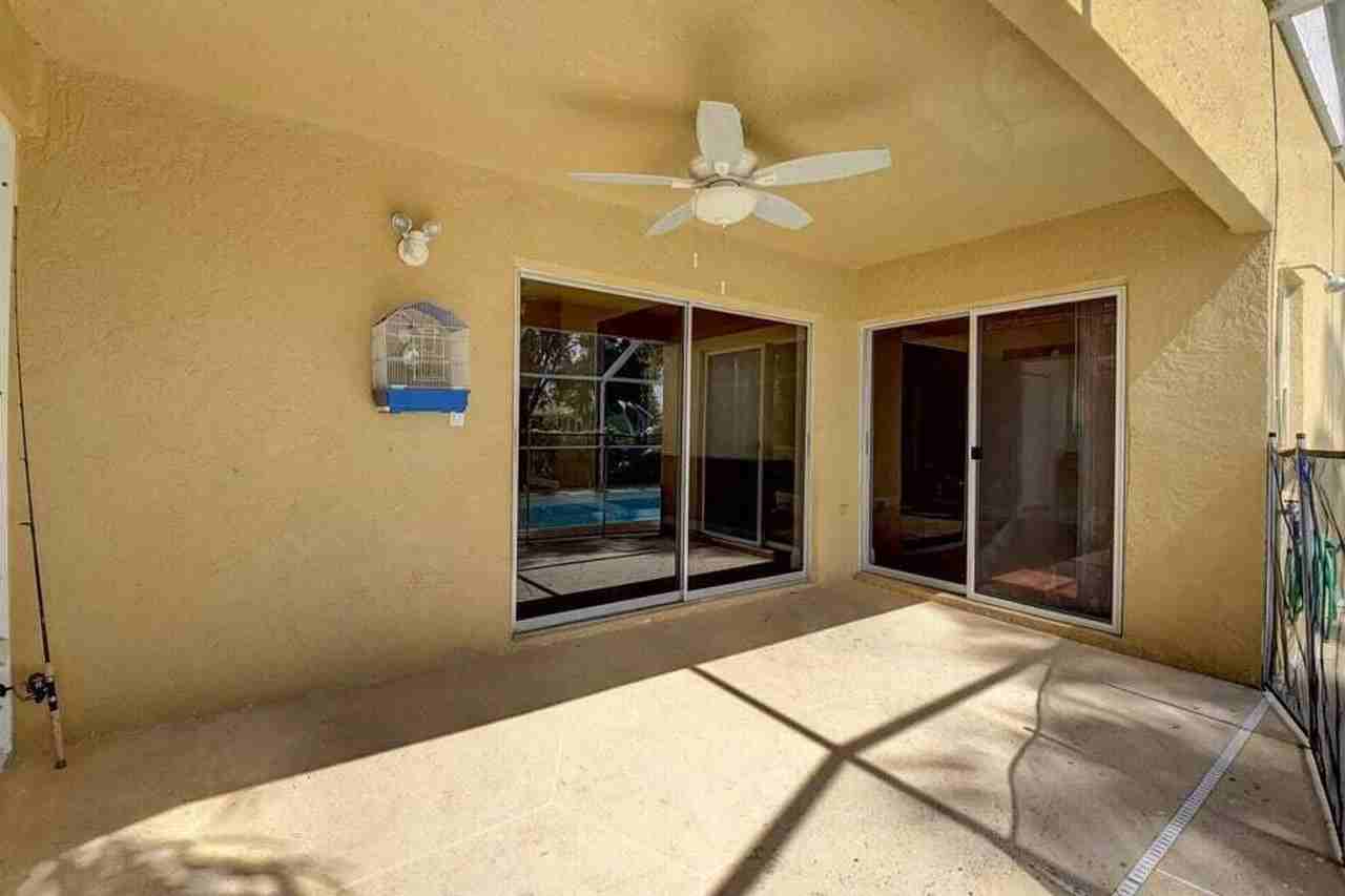 8561 Tourmaline Blvd - Photo 6 of 34