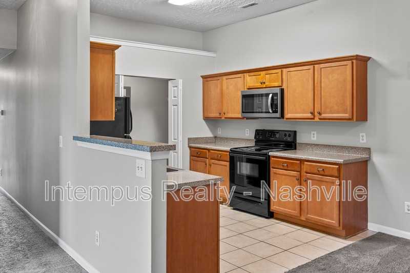 553 Rose Cottage Cir - Photo 7 of 26