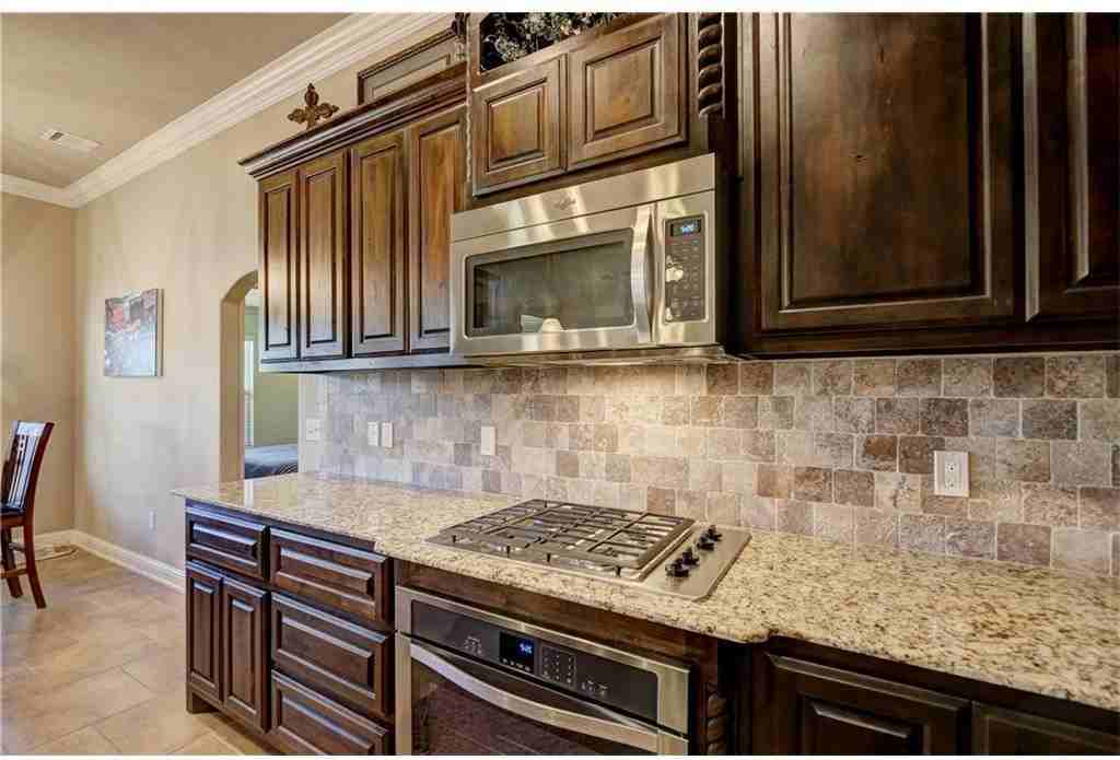 2420 Nw 155th St - Photo 3 of 14