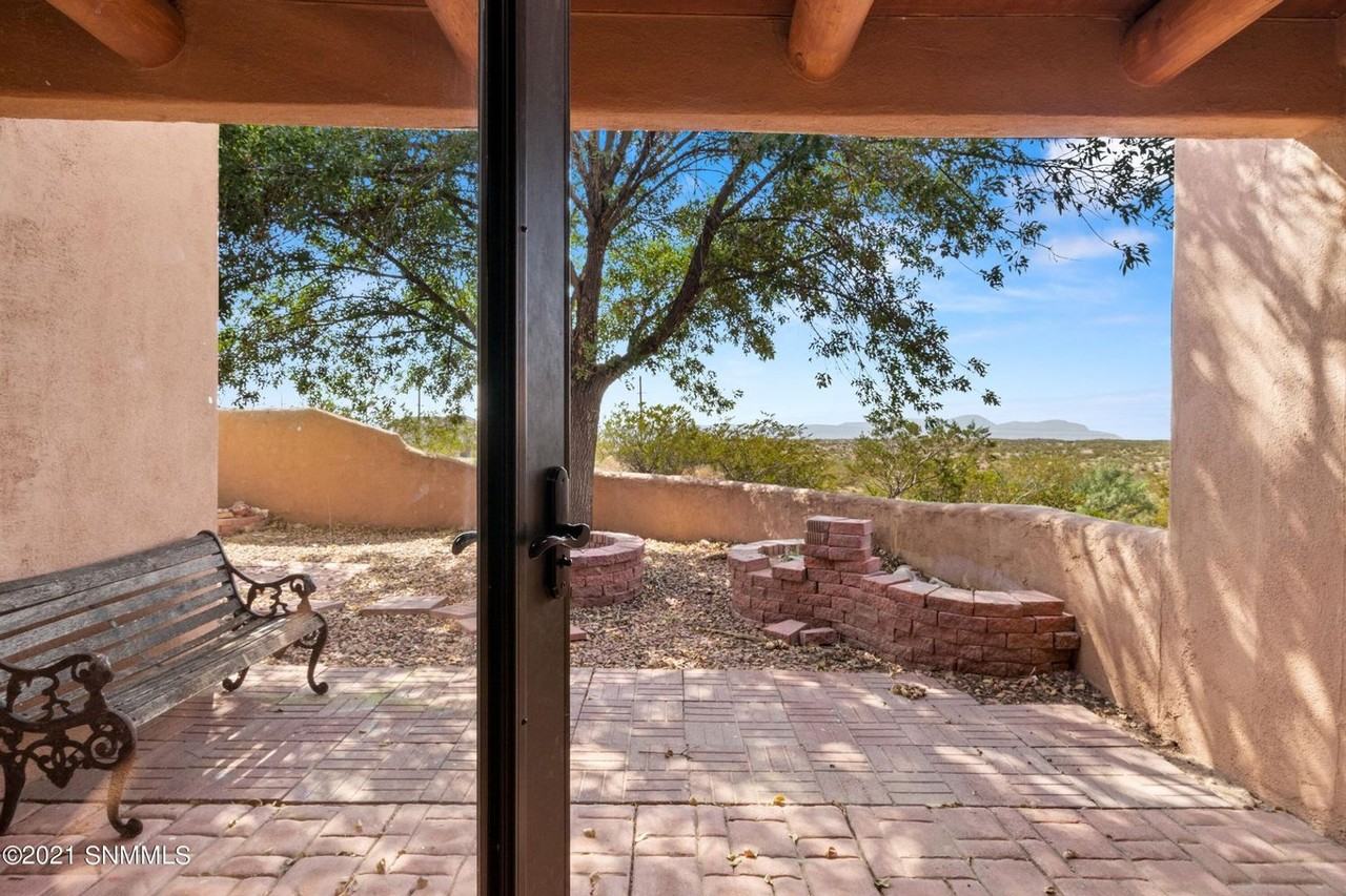 3350 Longview Ln - Photo 7 of 9