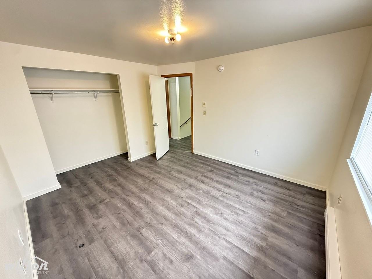 630 N 5th Ave - Photo 7 of 14