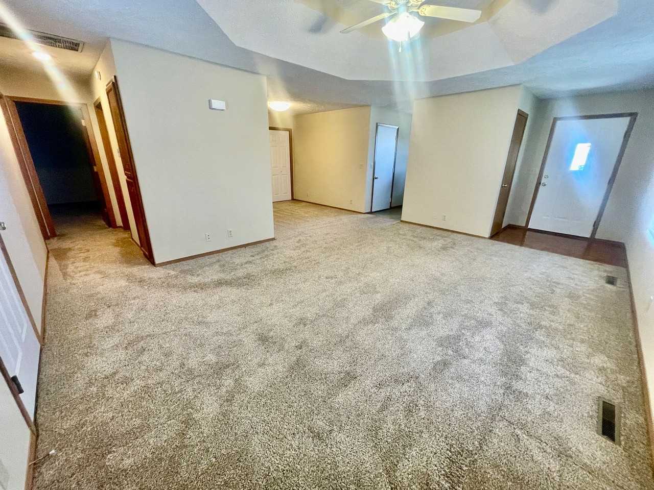 4318 N Penny Ct - Photo 2 of 29