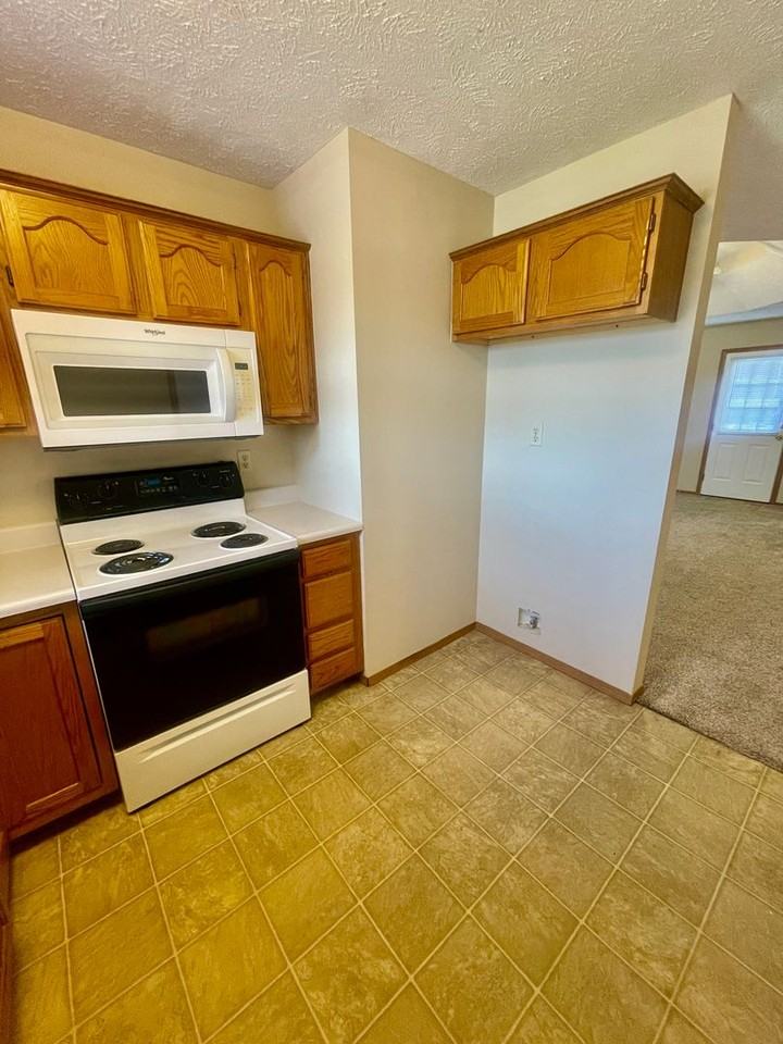 4318 N Penny Ct - Photo 7 of 29