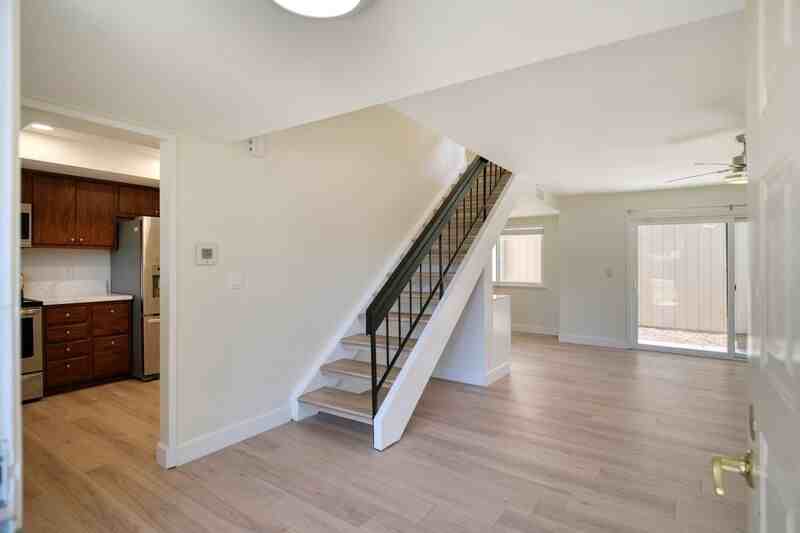 6726 Calvine Rd - Photo 3 of 38