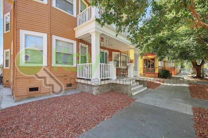 1517 23rd St #6 - Photo 6 of 13