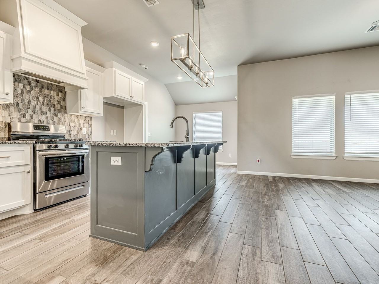 3321 Nw 159th St - Photo 3 of 23