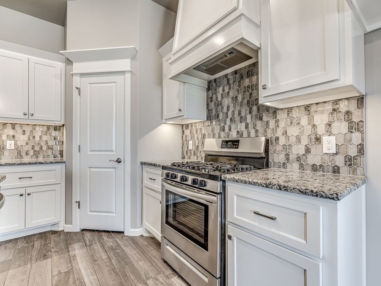 3321 Nw 159th St - Photo 6 of 23