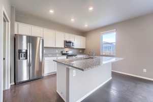 featured image of 1632 Clarendon Dr