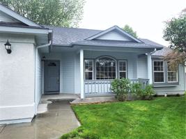 featured image of 332 S Cobblestone Way