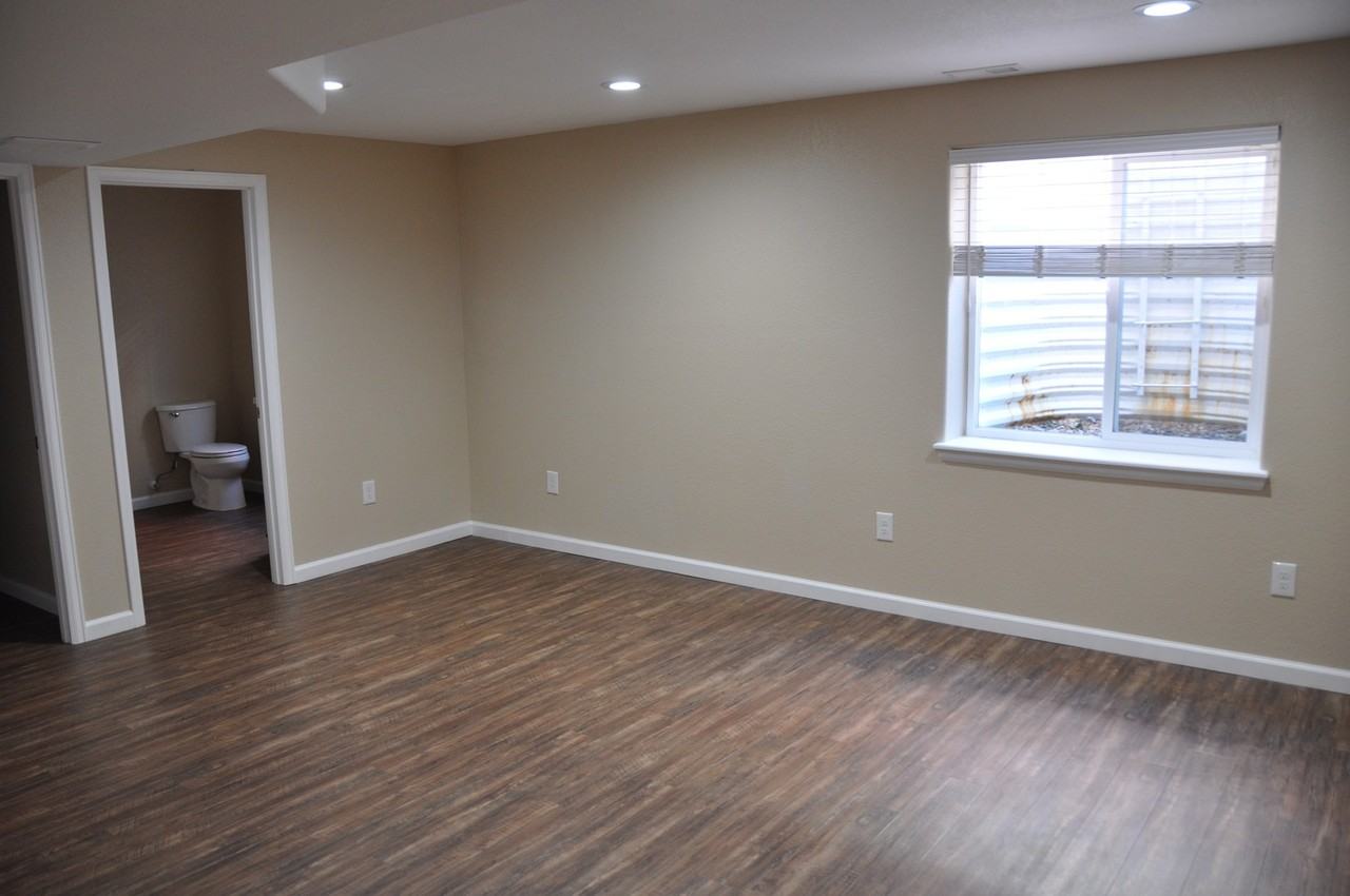 833 Apex Dr #A - Photo 7 of 16