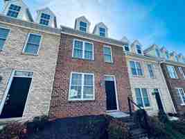 featured image of 824 Wiggington Rd #103