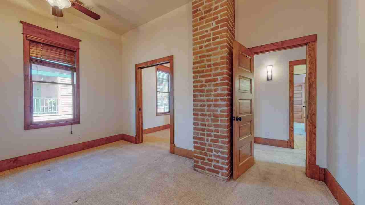 421 High St Se - Photo 7 of 33