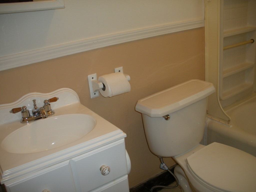 1372 Warpath Dr - Photo 7 of 8