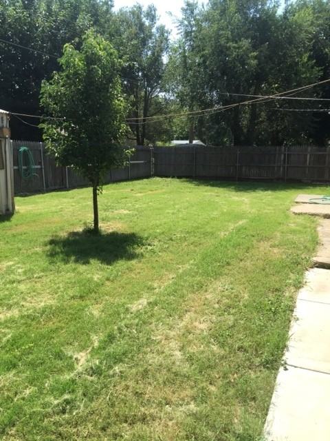 3633 Doris Dr - Photo 5 of 21