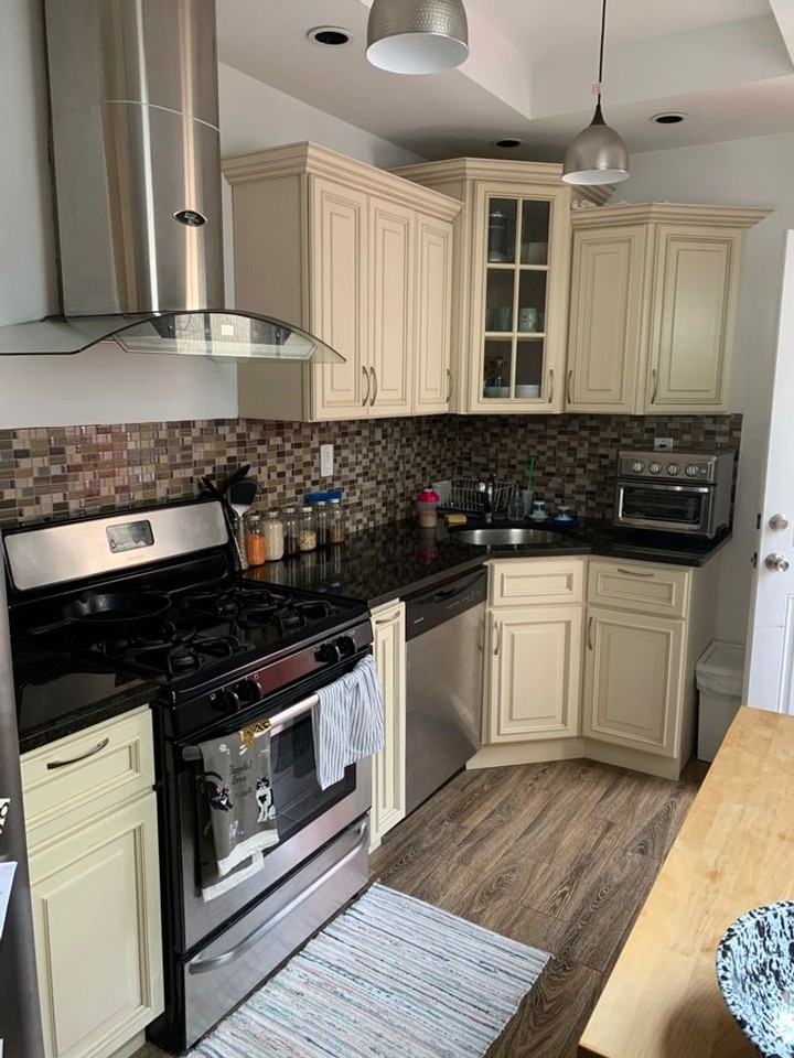 2018 N Hancock St - Photo 6 of 28