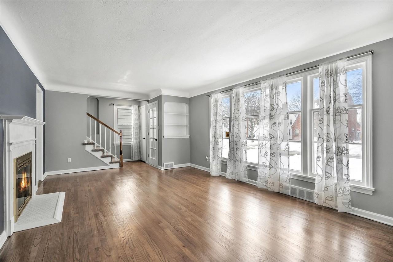 4034 Stilmore Rd - Photo 2 of 29