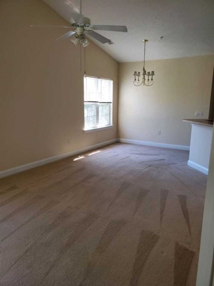 674 Algonquin Dr ## 2h - Photo 6 of 11