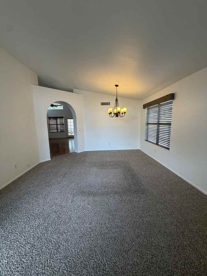 2322 E Willow Wick Rd - Photo 2 of 25