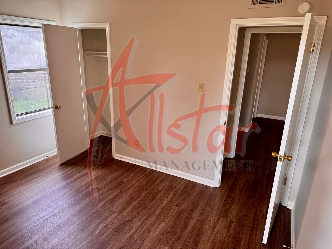 1580 Gilford Cv E - Photo 7 of 15