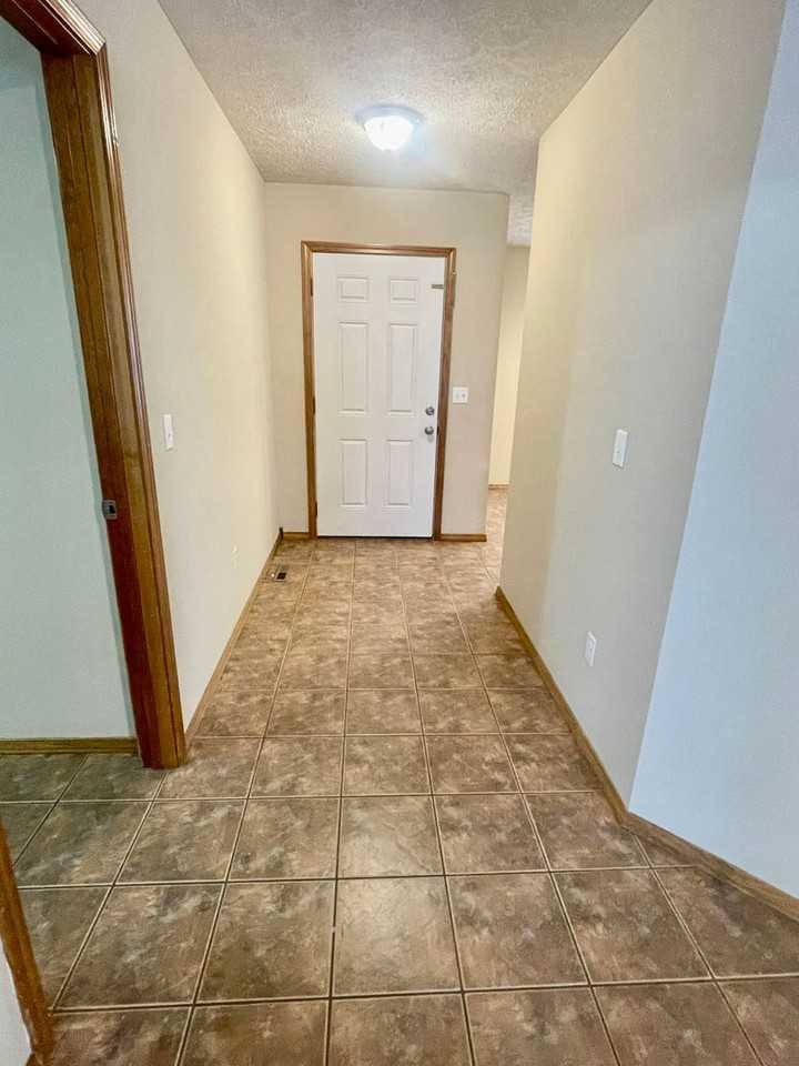 6008 N 8th Ave - Photo 2 of 21