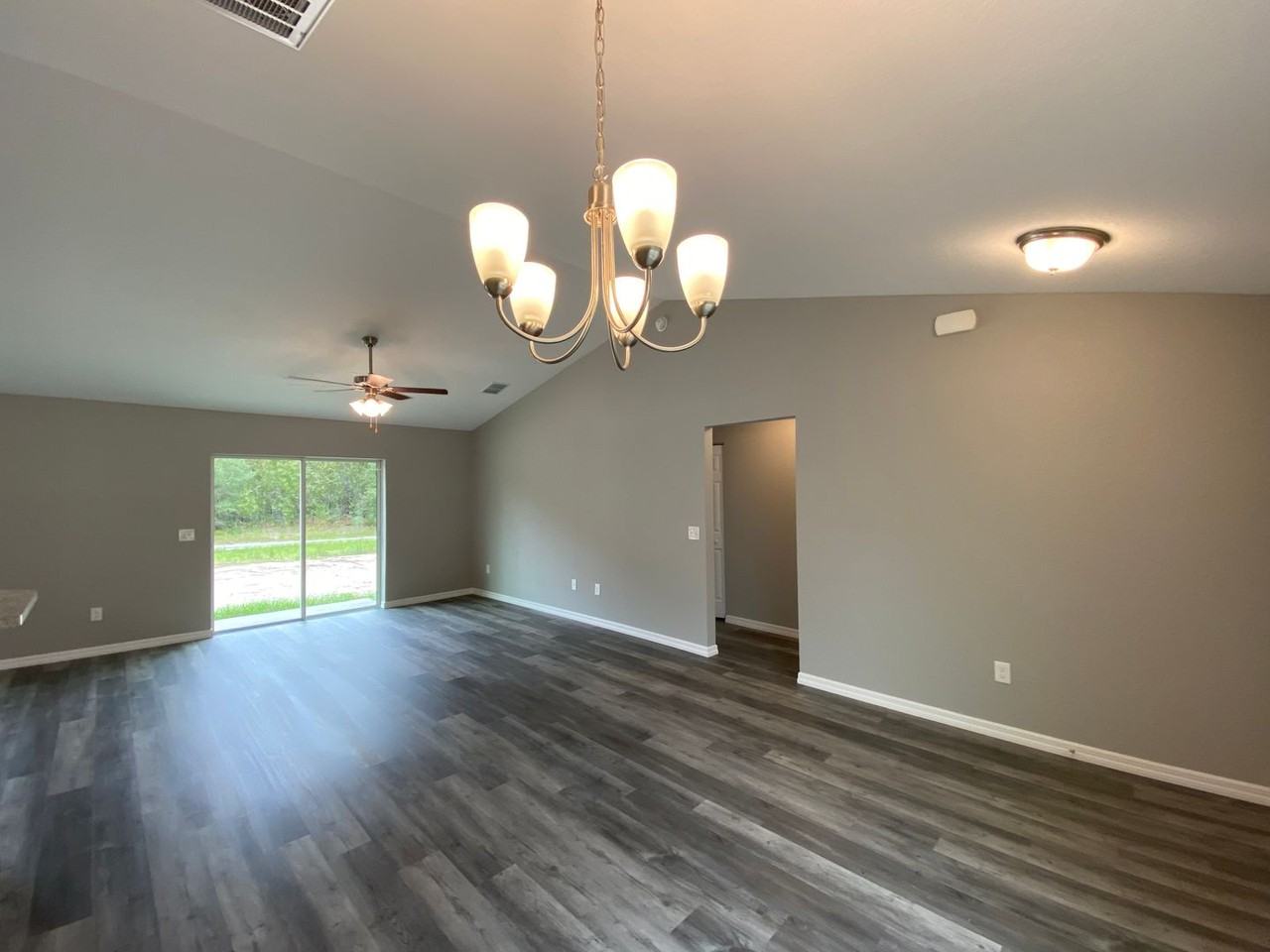 15945 Sw 57th Terrace Rd - Photo 5 of 32