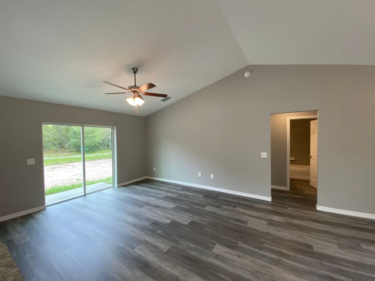 15945 Sw 57th Terrace Rd - Photo 6 of 32