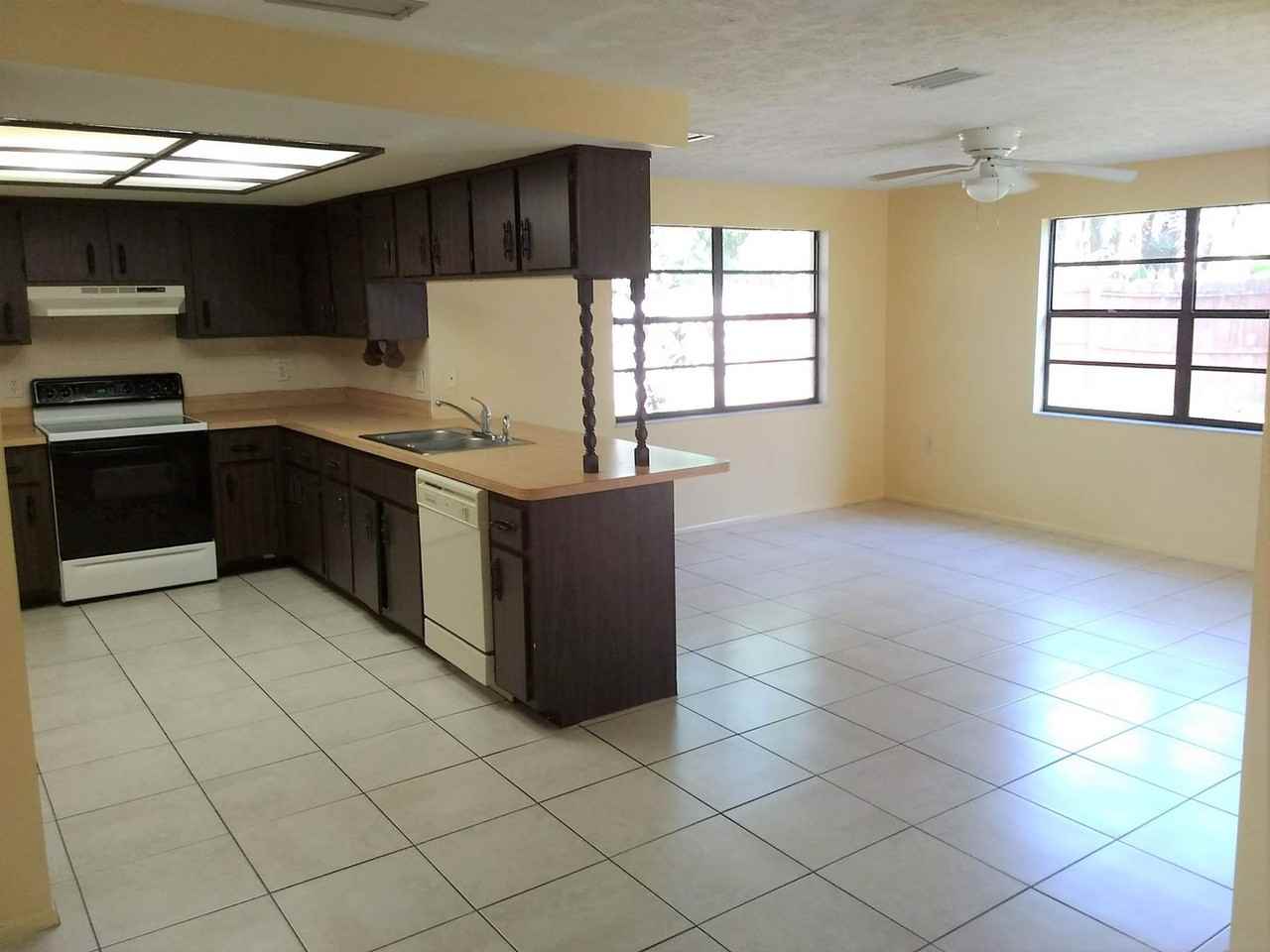 6217 High St - Photo 5 of 21