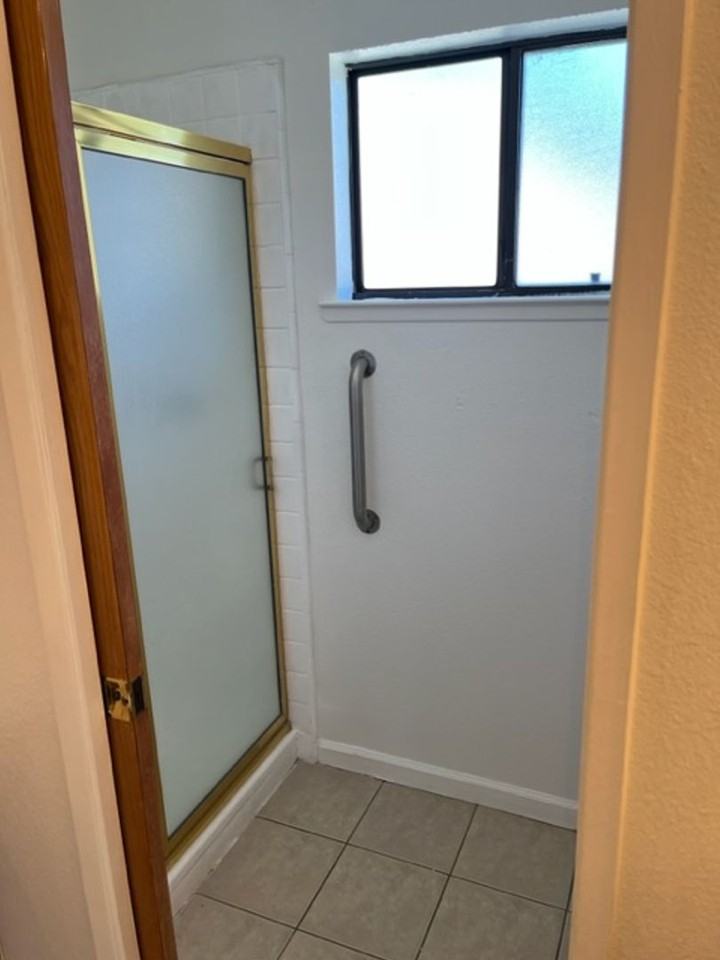 2427 Cherrywood Ct - Photo 7 of 18