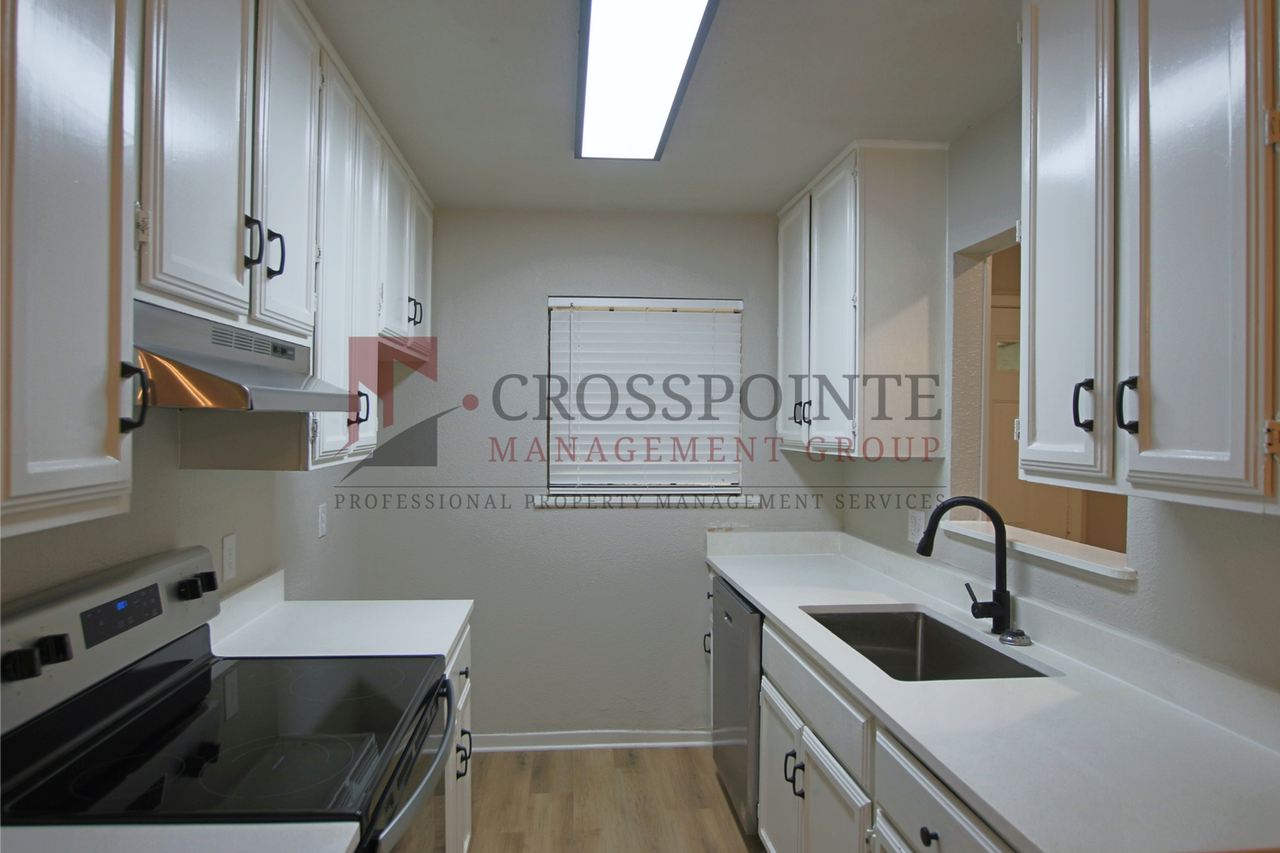 12336 Chapman Rd - Photo 4 of 19