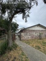 featured image of 527 S Garden St